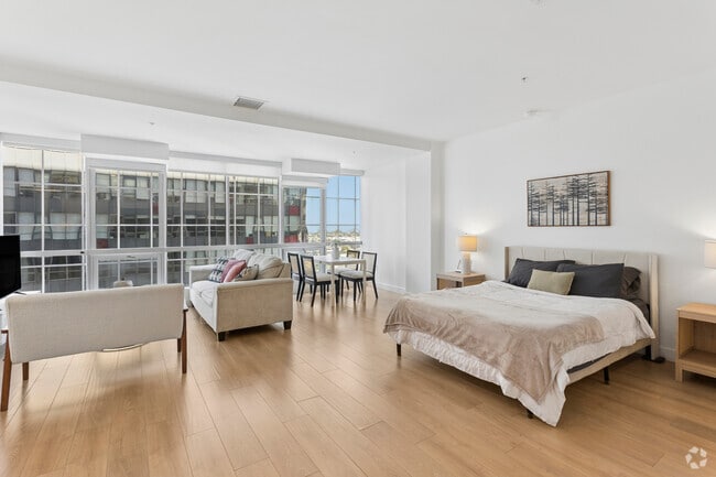 Studio - 633SF - Bedroom/Dining Room/Living Room - The Gemma