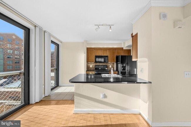 Photo - 631 D St NW Unit 733