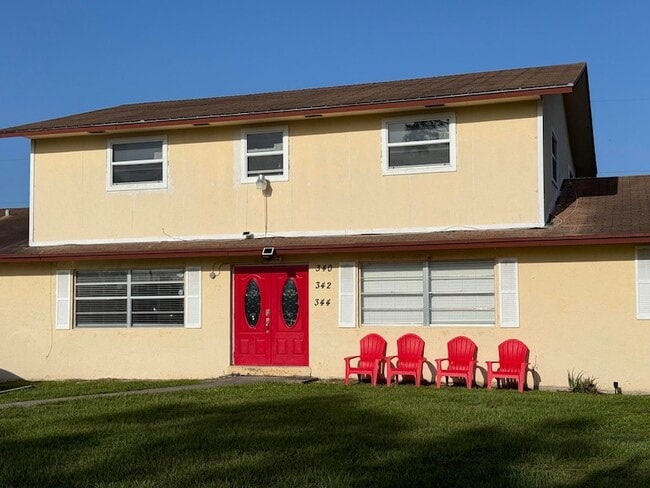Building Photo - 340 Walker Ave
