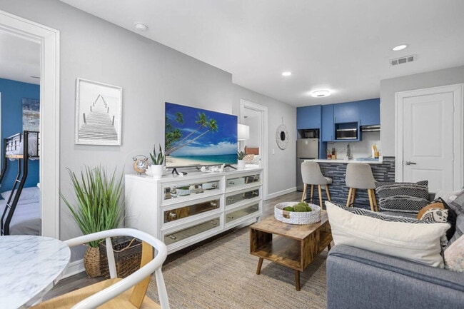 Building Photo - 2620 Arbor St Unit FL1-ID1257745P