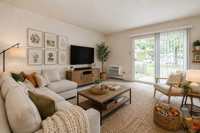 Photo - Lincoln Park Apartments and Townhomes