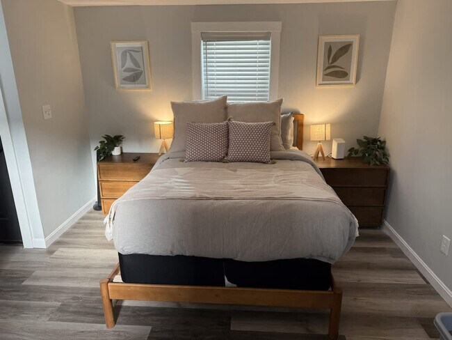 Photo - 4 Auburn Ave Ext Unit ID1312393P