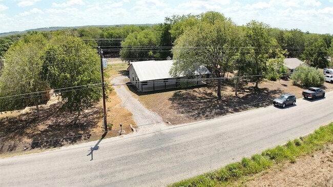 Photo - 1303 Lovers Ln