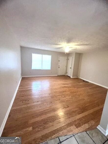 Photo - 2339 Shire Ct