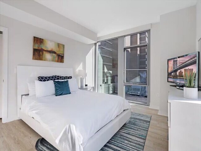 Photo - 400 Army Navy Dr Unit ID1047598P