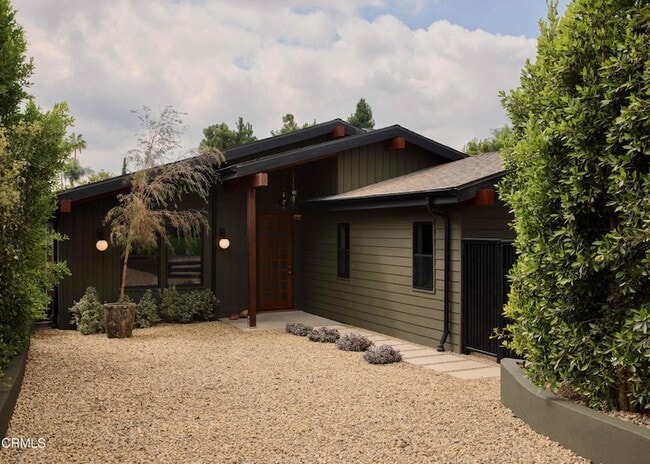 Photo - 12406 La Maida St