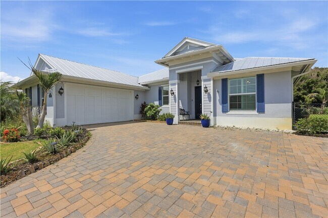 Photo - 108 Snowy Egret Way