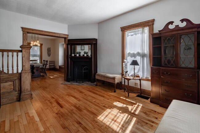 Photo - 341 N Water St Unit SI ID1593935P