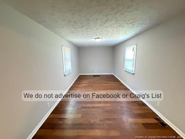 Photo - 6494 Pleasant St