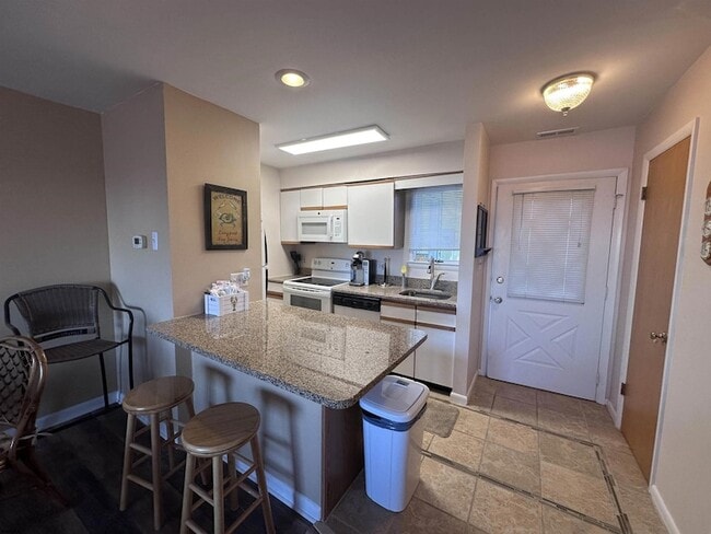 Photo - 227 N 36th Ave