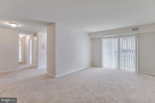 Photo - 229 43rd Rd NE