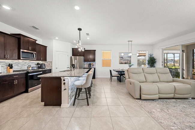 Photo - 7552 Oakmoss Loop Unit ID1336807P