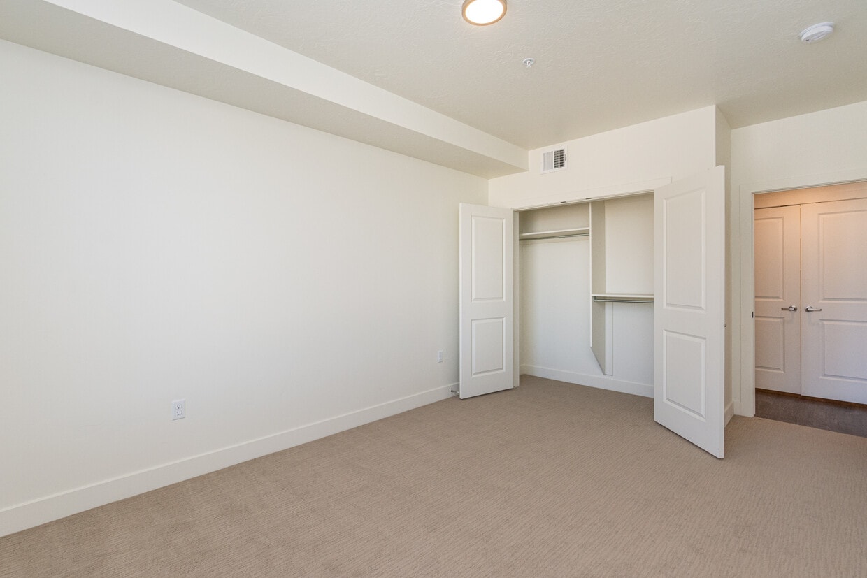 Floor Plan - Lynnewood