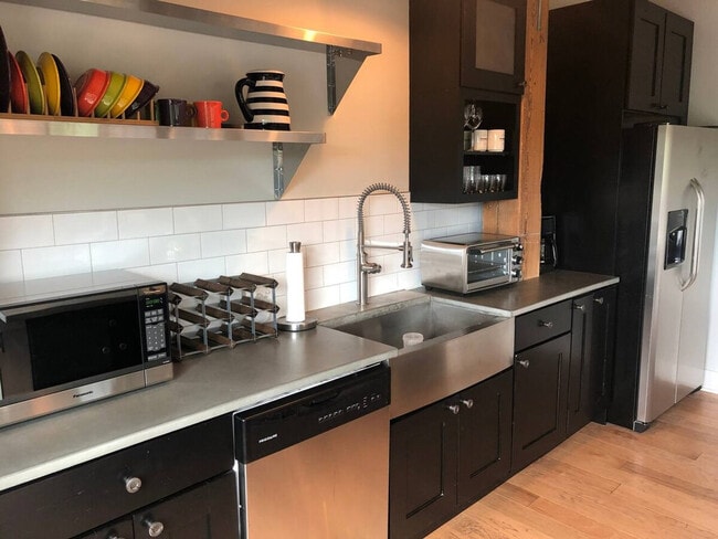 Photo - 270 S Goodman St Unit ID1271405P