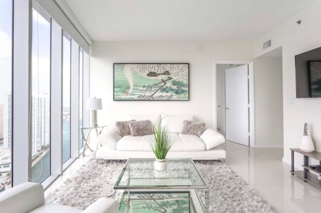 Building Photo - 501 Brickell Ave Unit SI ID1520349P