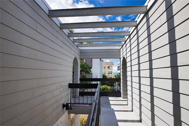 Photo - 1555 Tarpon Center Dr Unit 243