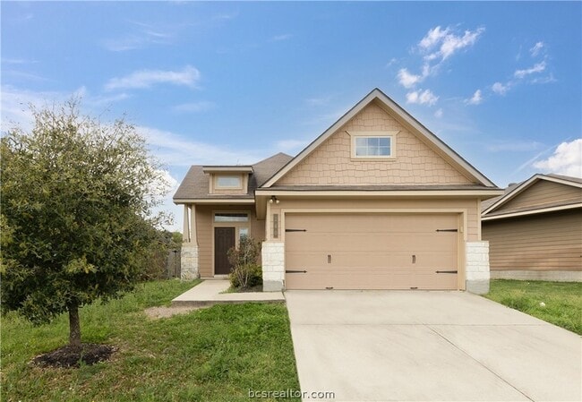 Building Photo - 240 Fieldstone Pl