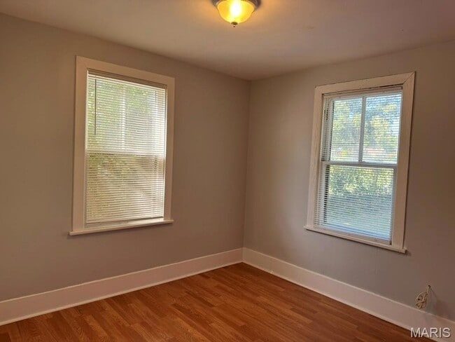 Photo - 539 N Elm Ave