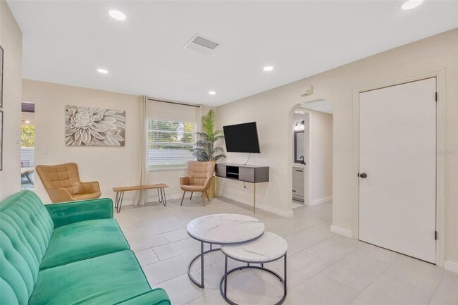 Photo - 4020 W Euclid Ave