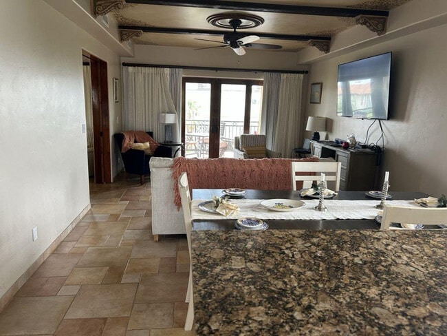 Photo - 935 Beachview Dr Unit ID1377141P