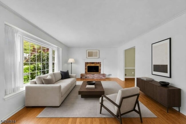Photo - 28 Bennington Rd