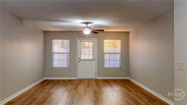 Photo - 5018 Winfield Dr