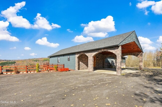 Photo - 217 Meade Rd