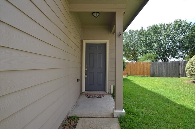 Photo - 5606 Claybeck Ln