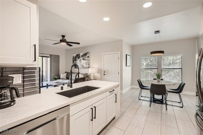 Photo - 8250 N Grand Canyon Dr Unit 2051