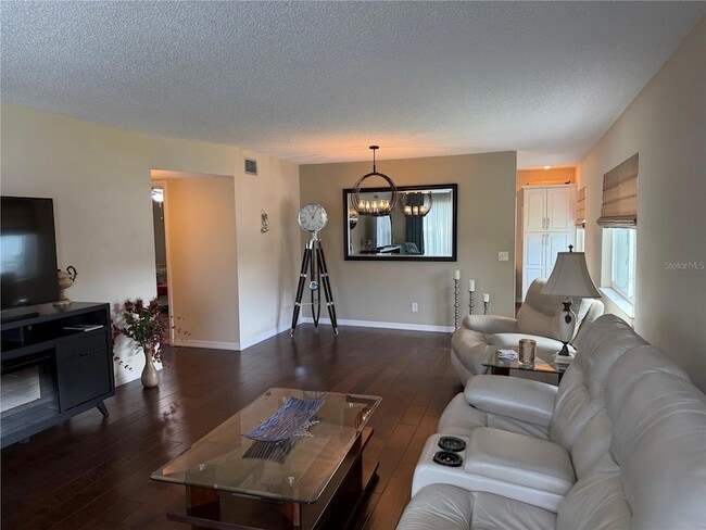 Photo - 2426 Ecuadorian Way Unit 40