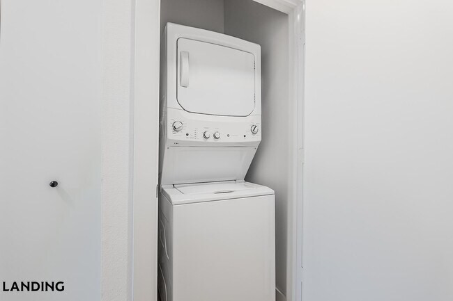 Photo - 2623 Keene St Unit 255