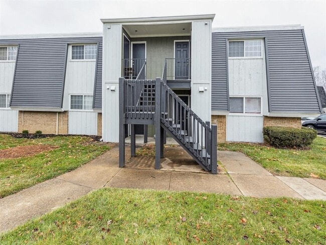 Photo - The Life at Wood Springs