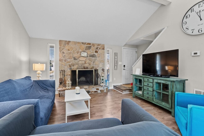 Building Photo - 505 Plantation Dr Unit ID1308927P