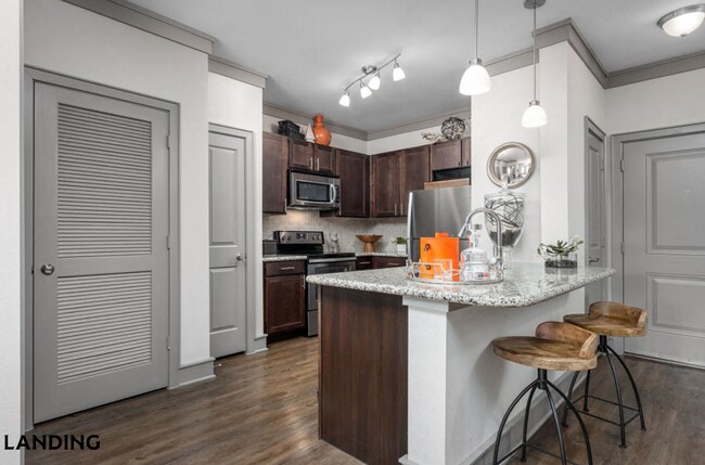 Photo - 4689 Mustang Pkwy Unit 5206