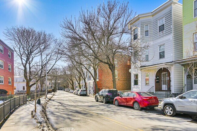 Photo - 139-141 Putnam Avenue-SI ID1385916P Unit SI ID1385916P