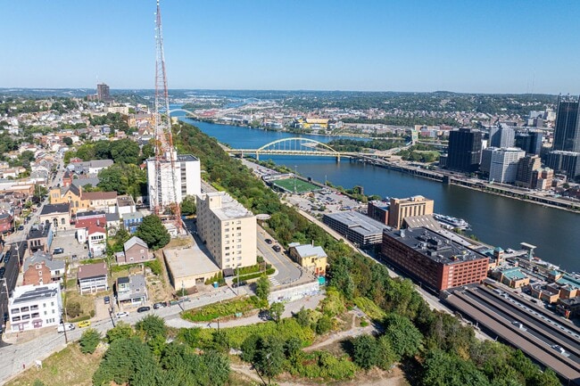 Photo - Mountvue Apartments