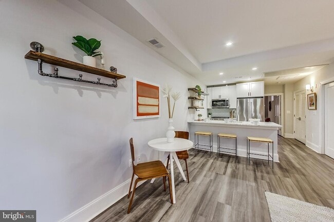 Photo - 819 D St NE Unit 7