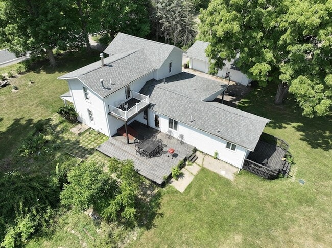 Photo - 4725 E North Territorial Rd