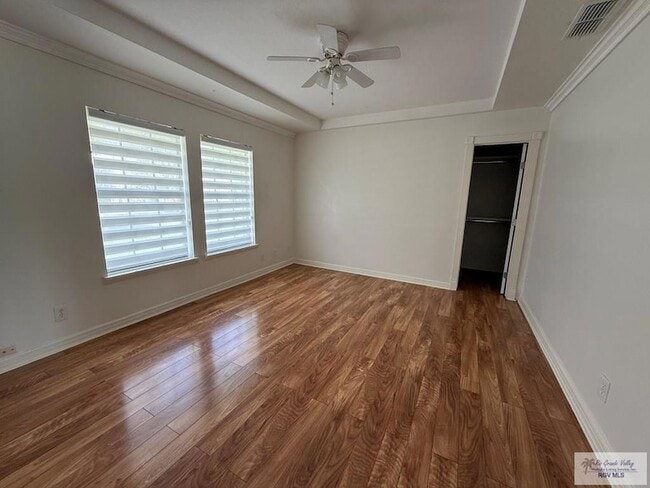 Photo - 48 Pizarro Ave