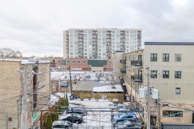 Photo - 6149 N Broadway Unit SI FL4-ID1422