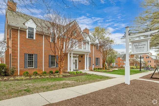 Photo - Malvern Manor Apartments