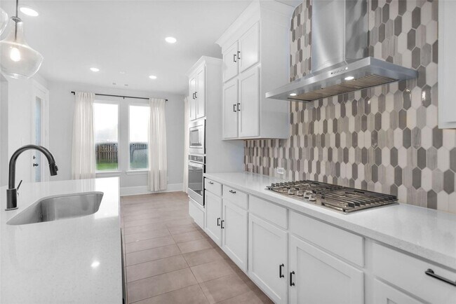 Photo - 23703 Crossworth Dr