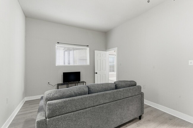 Photo - 314 W Cevallos Unit ID1363386P