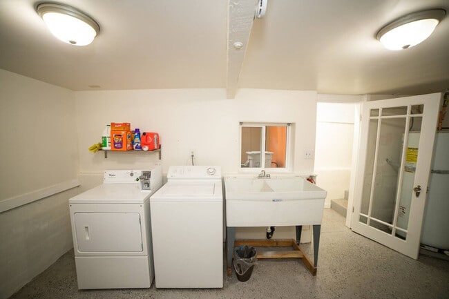 Photo - 2428 Alki Ave SW Unit SI ID1051257P