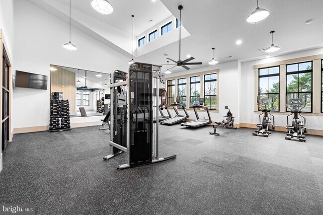 Photo - 1201 Walnut Bottom Rd