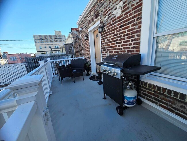 Photo - 4009 Ventnor Ave