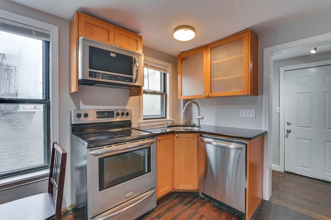 Photo - 467 Ferry St Unit SI ID1385718P