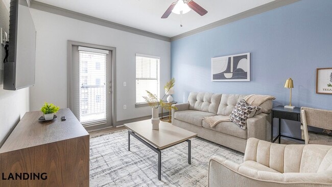 Building Photo - 4689 Mustang Pkwy Unit 1304