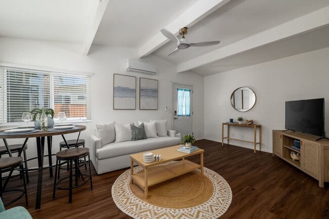 Photo - 4587 Saratoga Ave Unit ID1304284P