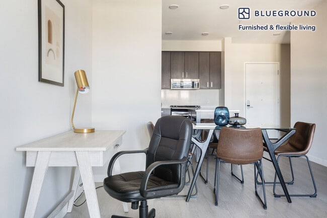 Photo - 3560 Rambla Pl Unit SI FL6-ID1403